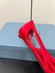 CUT-OUT BALLERINAS IN RED SATIN
