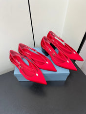 CUT-OUT PUMPS WITH BEAD BUCKLE IN CLASSIC RED SATIN