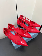 BRUSHED CUT-OUT BALLERINA FLAT IN RED CALFSKIN