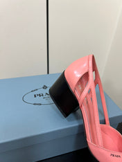 BRUSHED CUT-OUT PUMPS IN SALMON PINK CALFSKIN