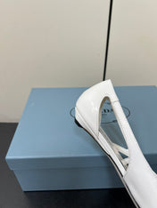 BRUSHED CUT-OUT BALLERINA FLAT IN WHITE CALFSKIN