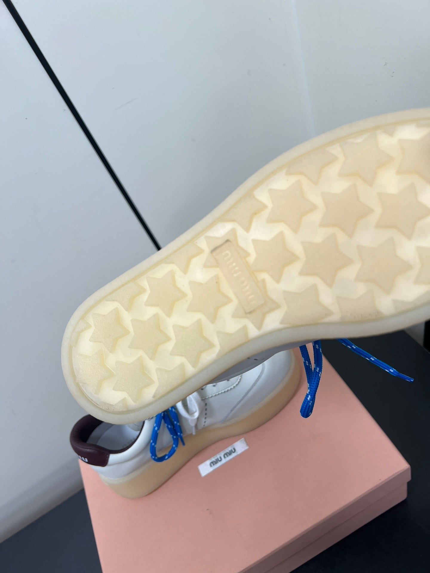 THICK-SOLED RETRO SNEAKERS IN WHITE MIX MERLOT SMOOTH LAMBSKIN