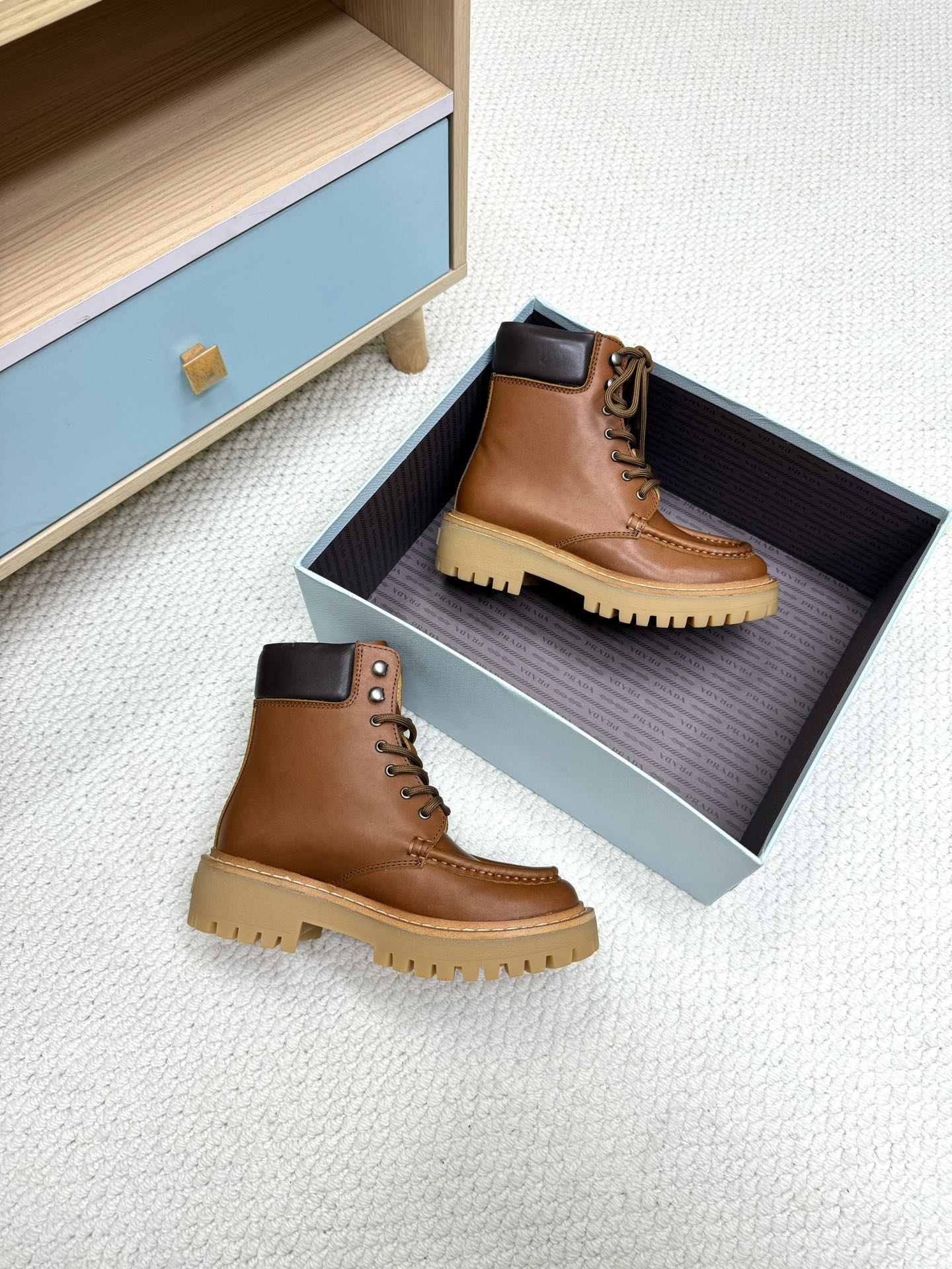 PRADA 25S LACE-UP ANKLE BOOTS IN BROWN CALFSKIN