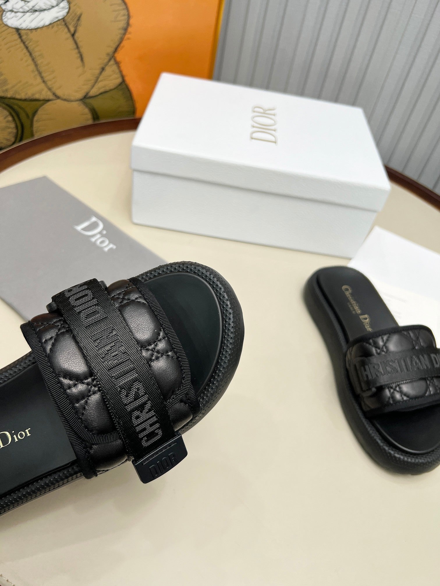 PLATFORM SLIDES 25S 50MM IN BLACK CALFSKIN AND ELECTRIC FABRIC