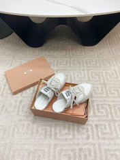 SNEAKER MULES IN WHITE MESH AND BEIGE SUEDE