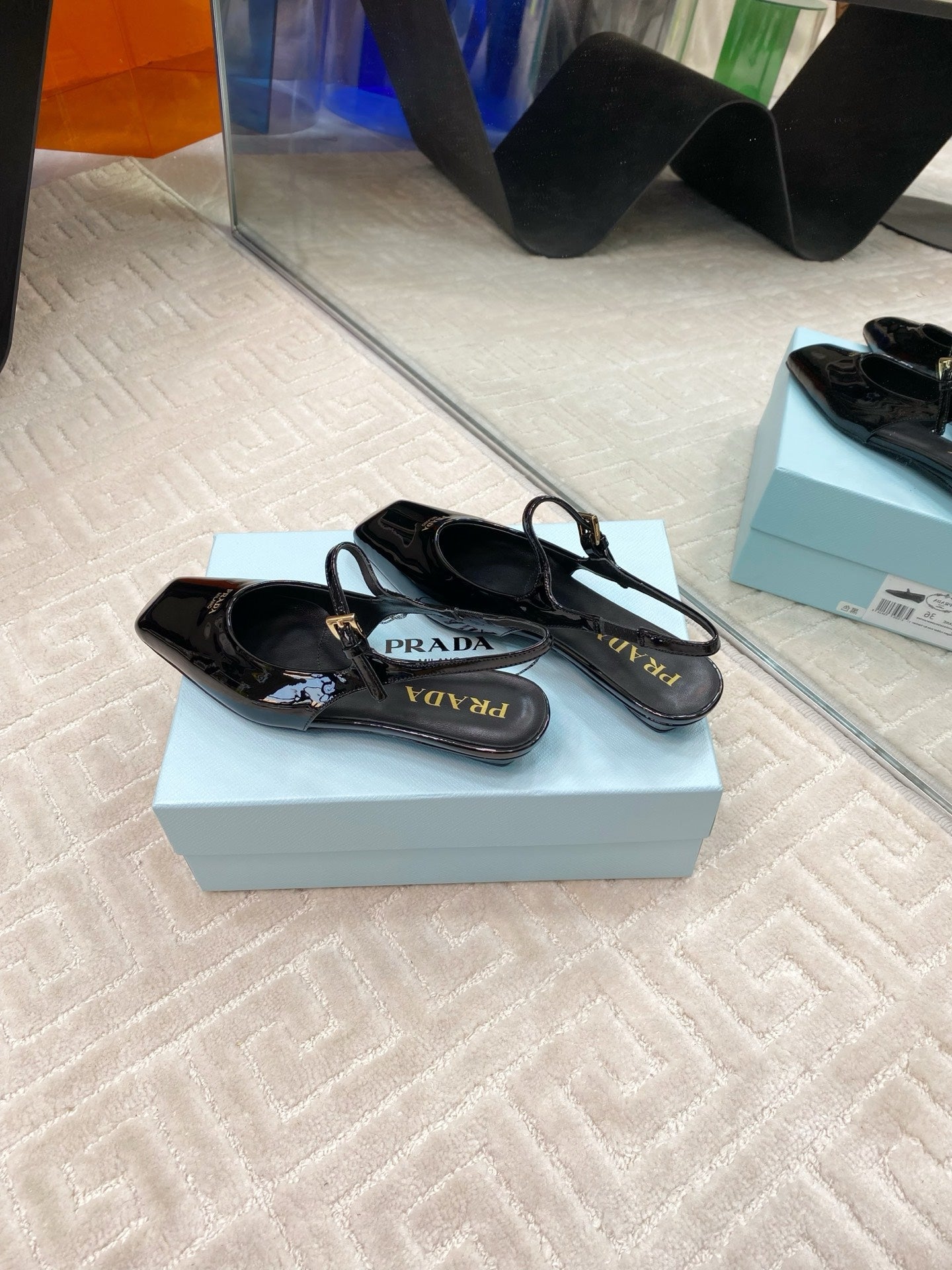 MARY JANE SLINGBACK SQUARE TOE IN BLACK PATENT SHEEPSKIN