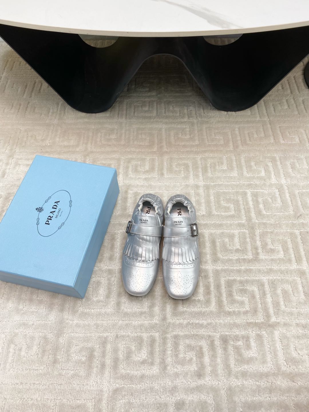 TASSEL LOAFERS IN SILVER METALLIC LAMBSKIN