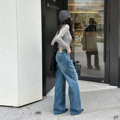 MAX MARA 25S STRAIGHT-LEG JEANS WITH SHEEPSKIN LINING 060