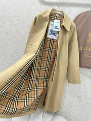 BURBERRY WINDBREAKER JACKET 275088