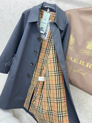 BURBERRY WINDBREAKER JACKET 275090