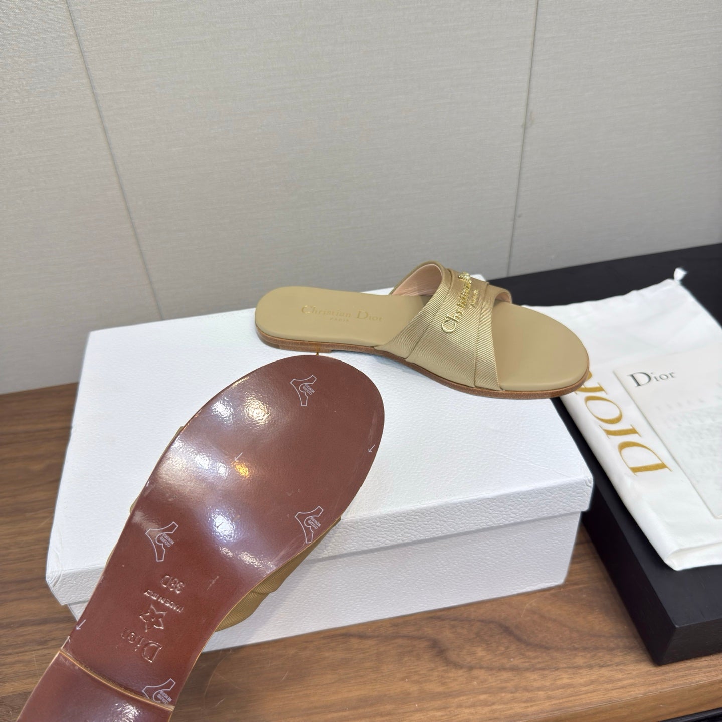 DIOR SANDAL 25S IN BEIGE LAMBSKIN AND FABRIC WITH GOLD HARDWARE