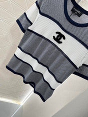 Chanel 25 T-shirt Black White Patchwork Knitted Crewneck