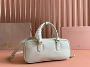 ARCADIE BAG 27 IN WHITE CALFSKIN EMBOSSED LOGO