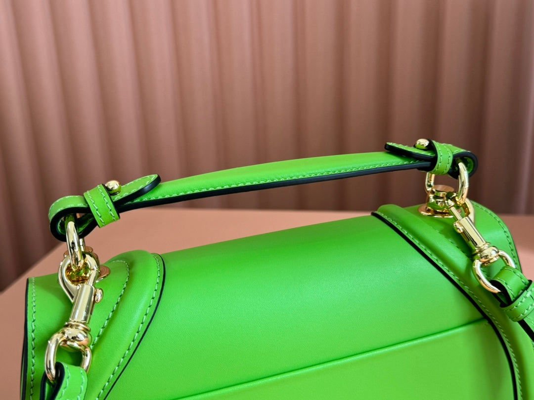 GUCCI 26S BLONDIE BAG 27 IN GREEN CALFSKIN