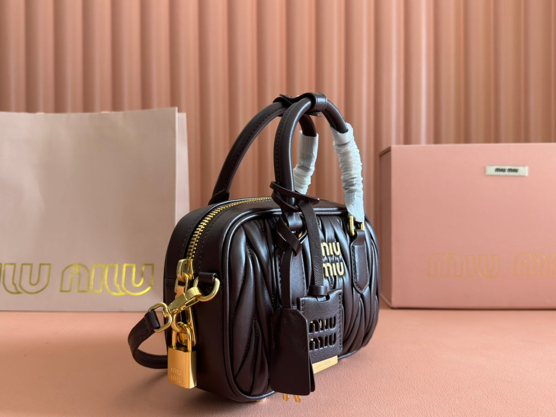 ARCADIE MATELASSÉ BAG 19 IN CHESTNUT BROWN LAMBSKIN GOLD HARDWARE