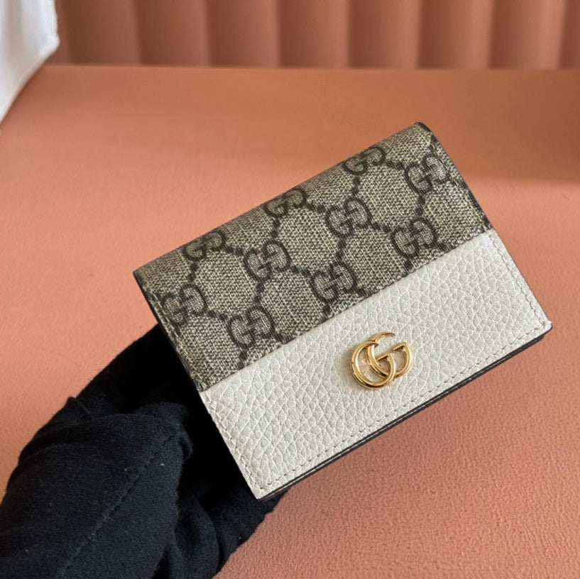 MARMONT BI-COLOUR CARD CASE WALLET 11 IN BEIGE EBONY GG CANVAS WHITE CALFSKIN