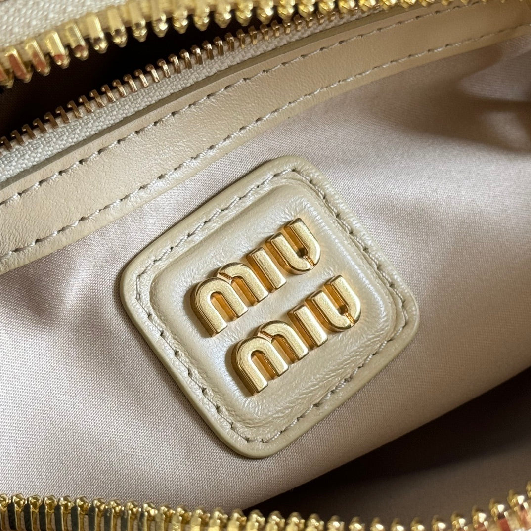 ARCADIE MATELASSÉ BAG 22 BEIGE IN CALFSKIN