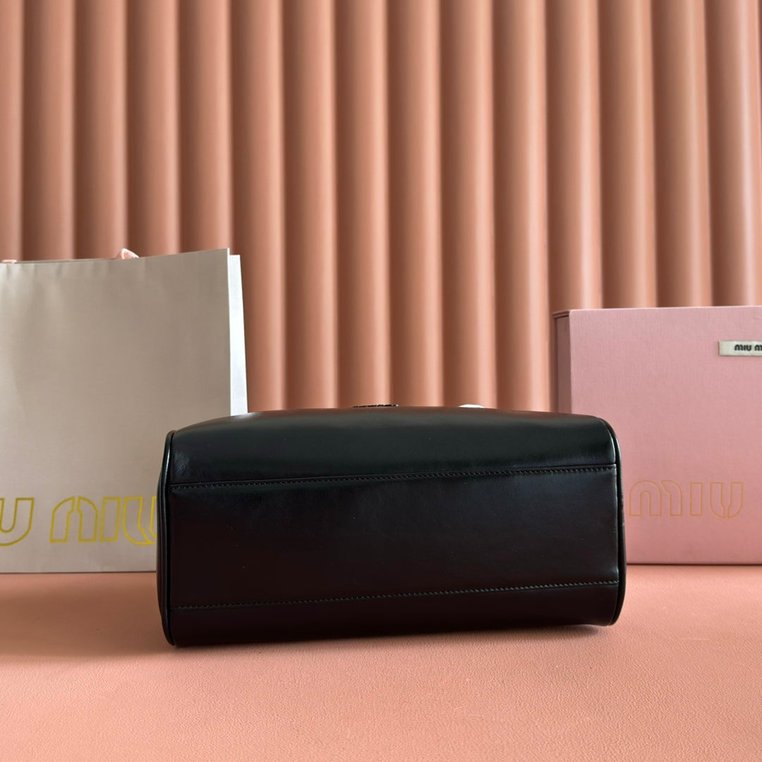 MIUMIU 26S TOP-HANDLE BAG 28 IN BLACK CALFSKIN GOLD HARDWARE