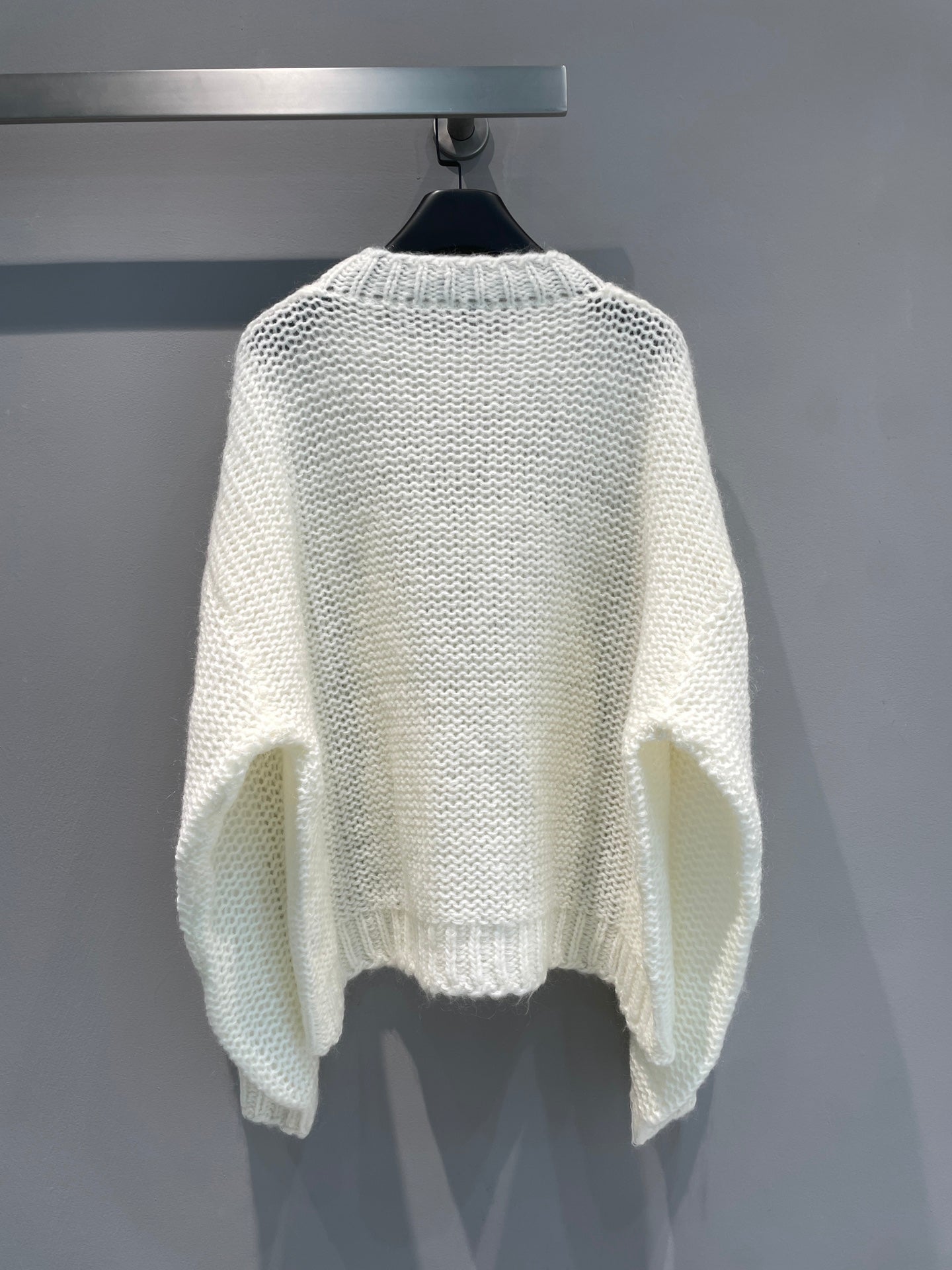 LOEWE SWEATER STYLE 228
