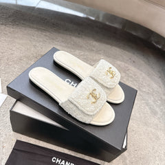 PLATFORM SLIPPERS LOGO IN WHITE TWEED AND LAMBSKIN