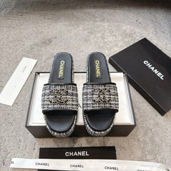 PLASTFORM HEELS IN BLACK TWEED AND CALFSKIN