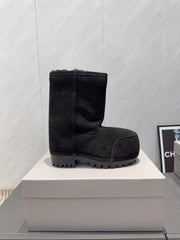 BALENCIAGA 25S LOW ANKLE BOOTS PLATFORM HEEL IN BLACK SUEDE STYLE 9