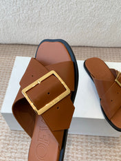 PETAL BELT FLAT SANDAL IN BRONZE BROWN CALFSKIN