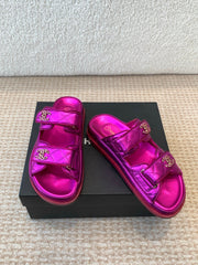 DAD SANDAL IN MAGENTA PURPLE SHEEPSKIN MULE