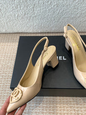 MID-HEEL SLINGBACKS IN BISQUE BEIGE PATENT CALFSKIN