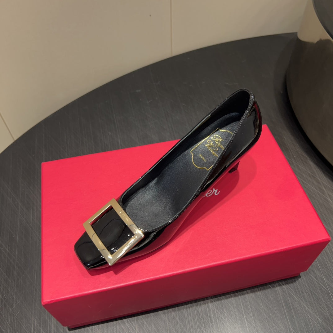 ROGER VIVIER 25S BELLE VIVIER PUMPS 70MM IN BLACK CALFSKIN GOLD BUCKLE