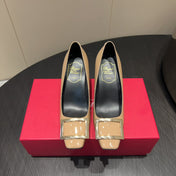 ROGER VIVIER 25S BELLE VIVIER PUMPS 70MM IN BEIGE CALFSKIN GOLD BUCKLE