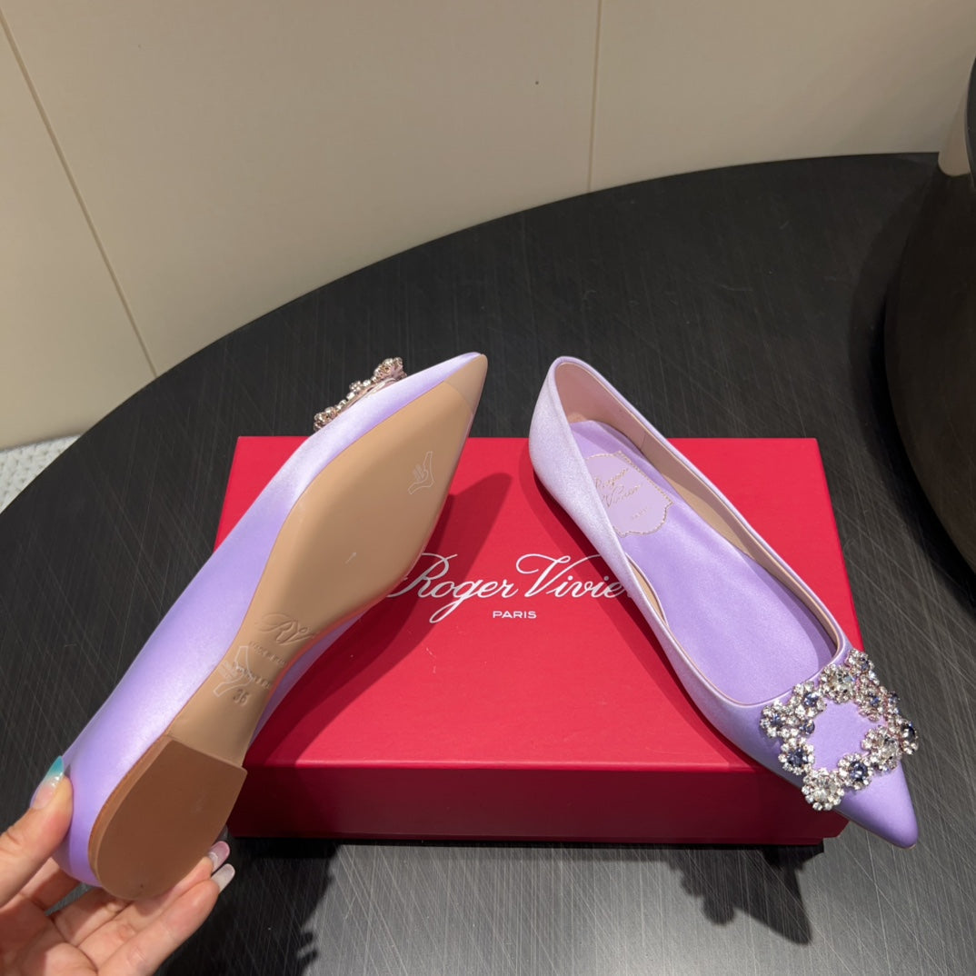 ROGER VIVIER 25S GRETE BALLET FLATS IN LAVENDER SILK WITH EMBELLISHED CRYSTALS