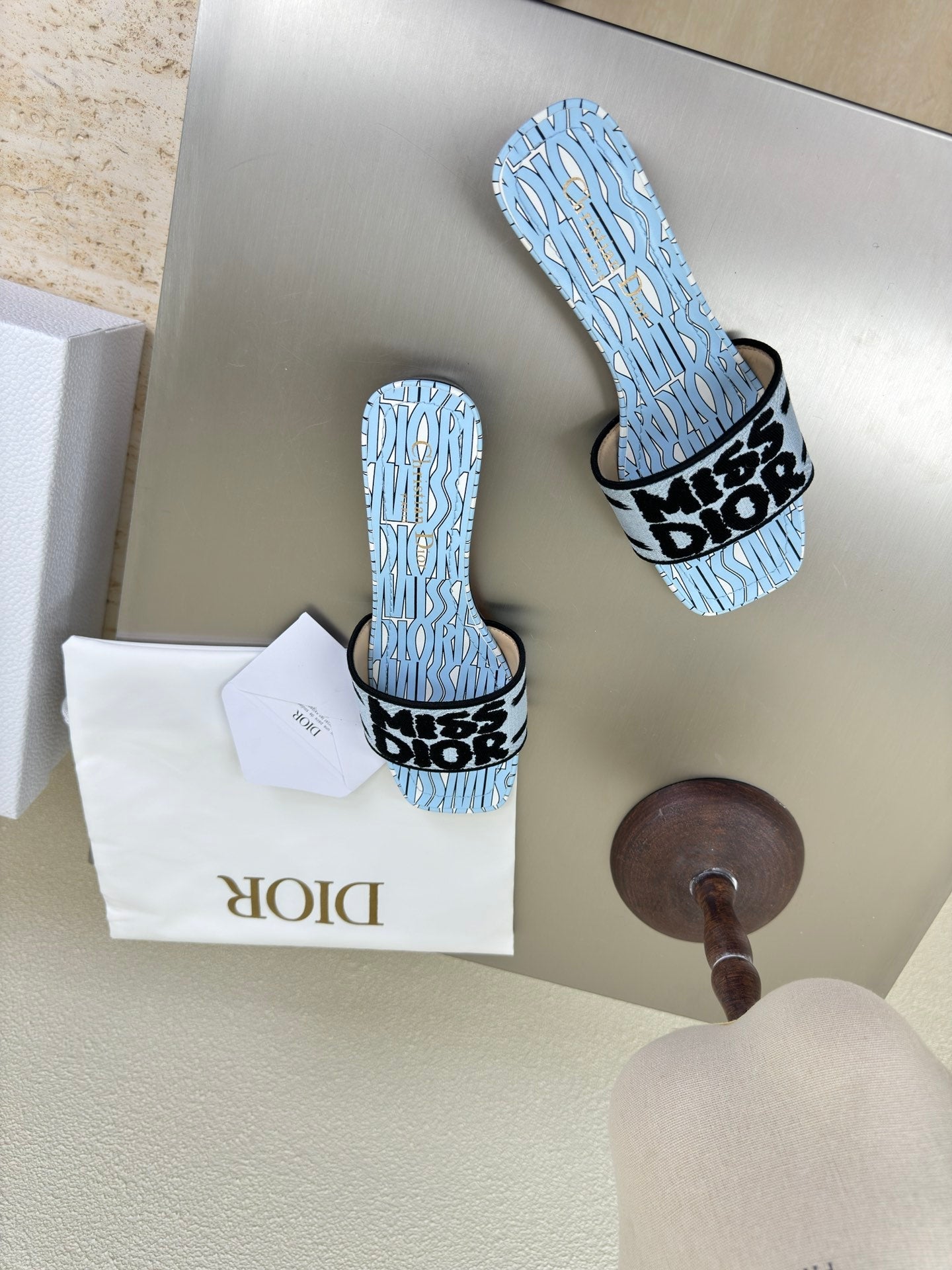 DWAY HEELED SLIDE EMBROIDERED COTTON AND LIGHT PINK MISS DIOR ALLOVER MOTIF 35 MM