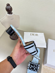 DWAY HEELED SLIDE EMBROIDERED COTTON AND LIGHT PINK MISS DIOR ALLOVER MOTIF 35 MM