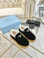 SUEDE LOAFER BLACK WITH SHEARLING LINING