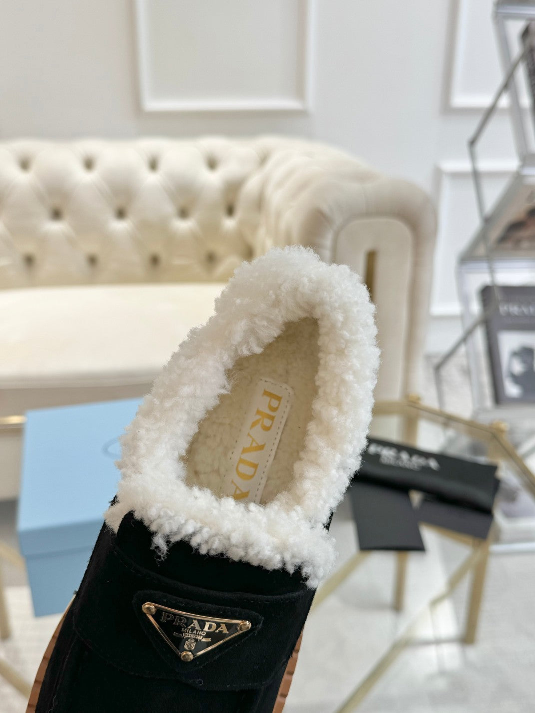 SUEDE LOAFER BLACK WITH SHEARLING LINING