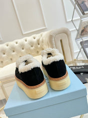 SUEDE LOAFER BLACK WITH SHEARLING LINING