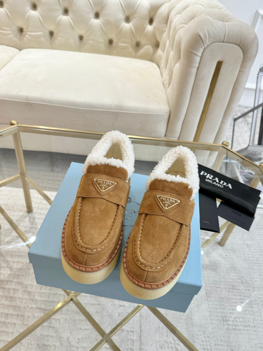 SUEDE LOAFER CAMEL WITH SHEARLING LINING