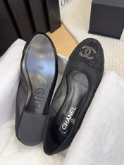 BALLET FLAT IN BLACK FABRIC AND MESH WITH CRYSTALS