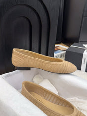 BALLERINAS IN PEANUT BROWN RAFFIA