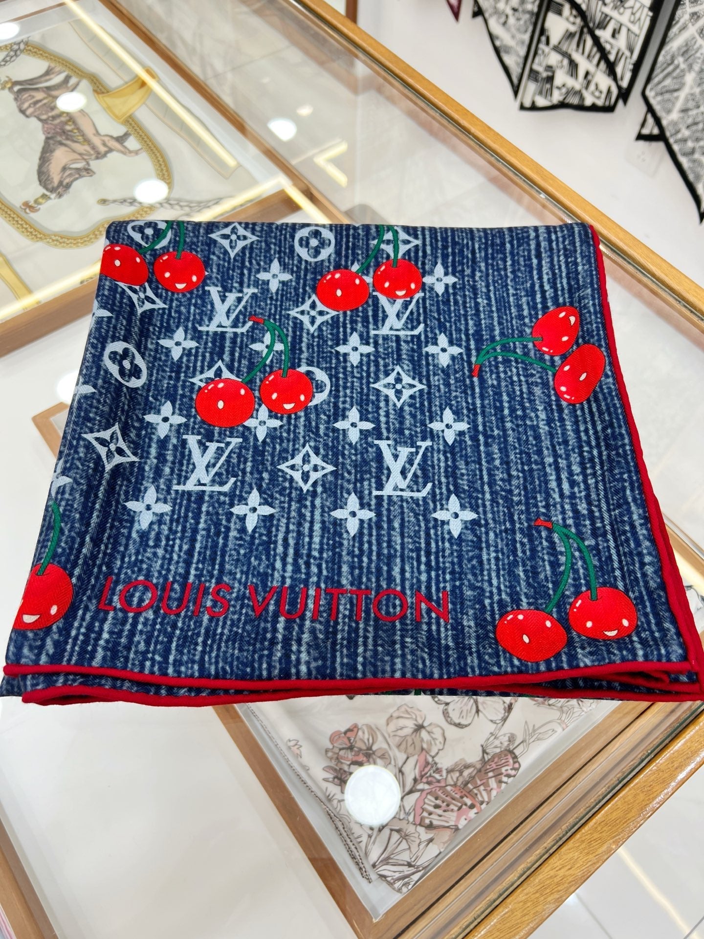 LV SCARF 135 CM IN WOOL MIX SILK 735872