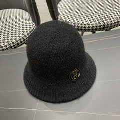 BUCKET HAT IN BLACK WOOL PLUSH 399230
