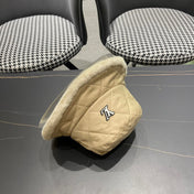 KNITTED BUCKET HAT IN BEIGE COTTON AND LAMB FUR 420922