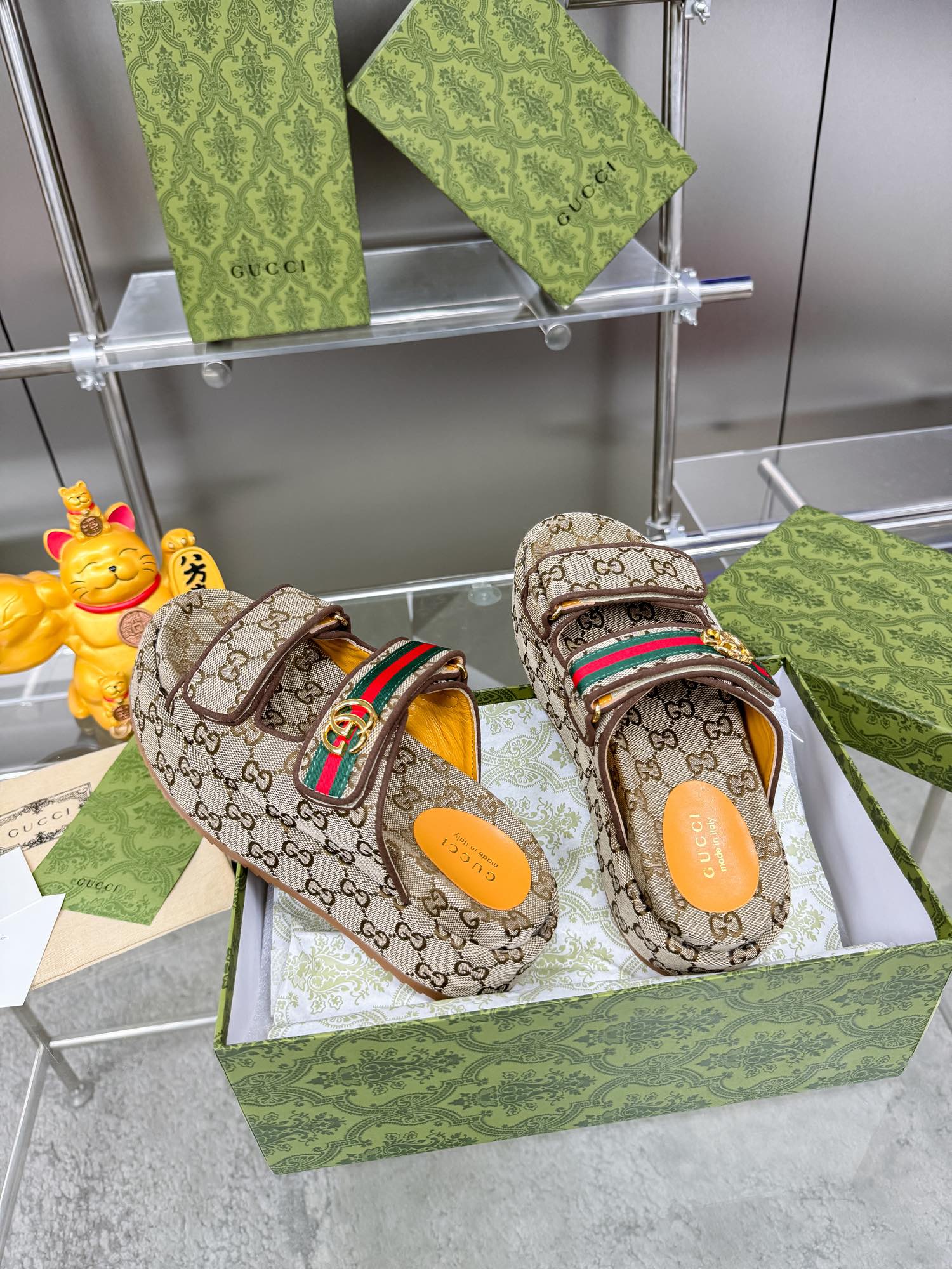 GG SANDALS 22 IN BEIGE FABRIC WITH GOLD HARDWARE