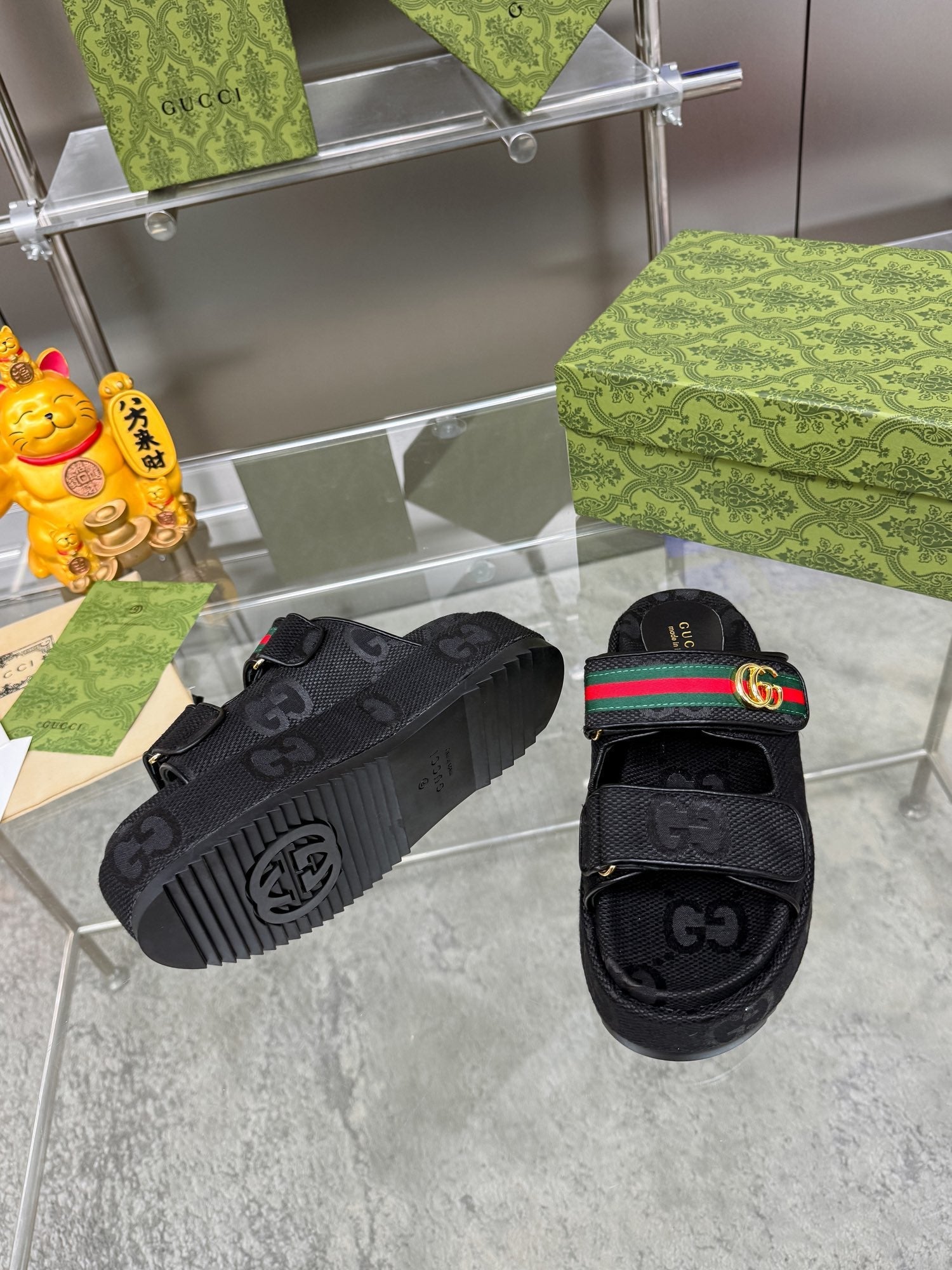 GG SANDALS 22 IN BLACK FABRIC WITH GOLD HARDWARE