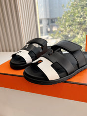 CHYPRE SANDAL IN BLACK MIX WHITE CALFSKIN
