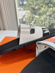 CHYPRE SANDAL IN WHITE MIX BLACK CALFSKIN