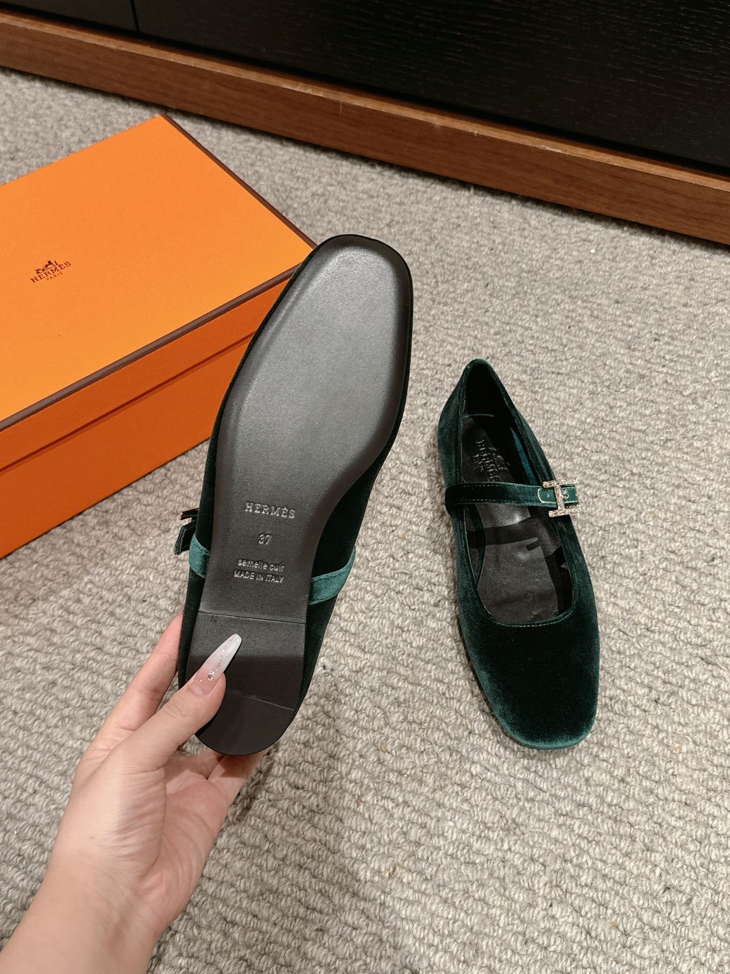 JANE BALLET FLAT CASTLETON GREEN VELVET