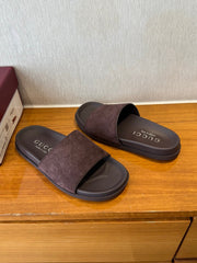 GG SLIDES IN DARK BROWN SUEDE WITH EMBOSSED LOGO