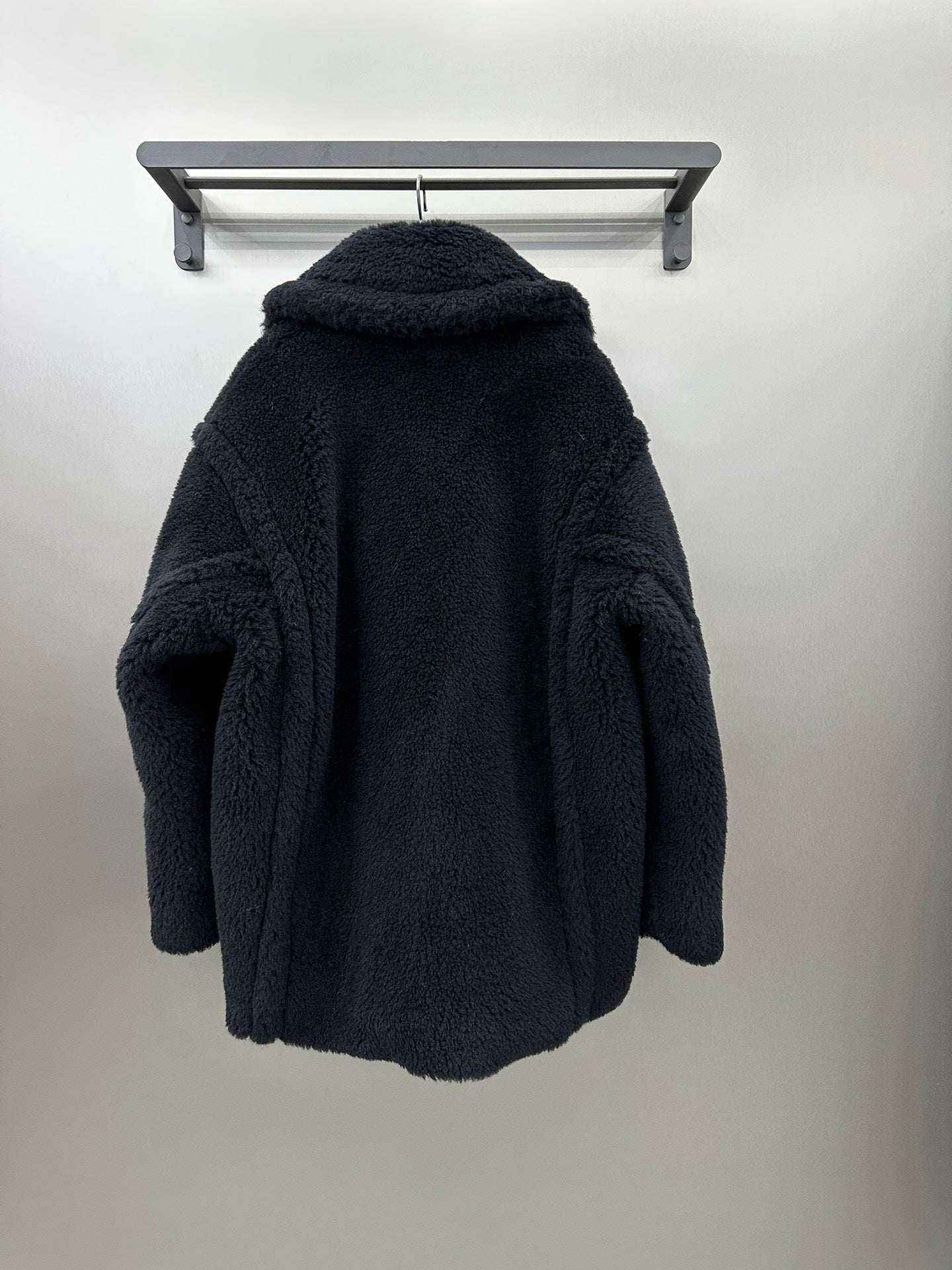 MAX MARA 25S TEDDY SHORT JACKET 069